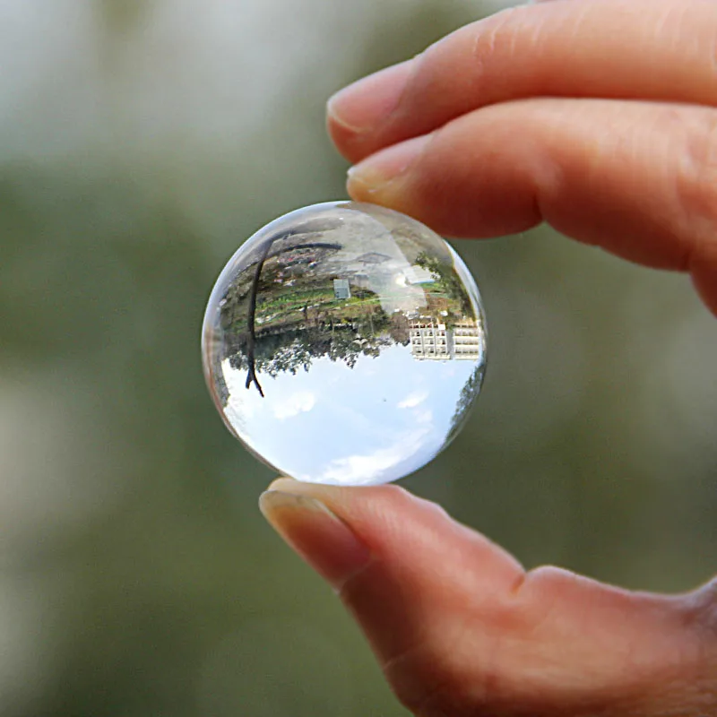 Lens Ball Crystal - كرة كريستالية ملونة بقطر 30 مم،