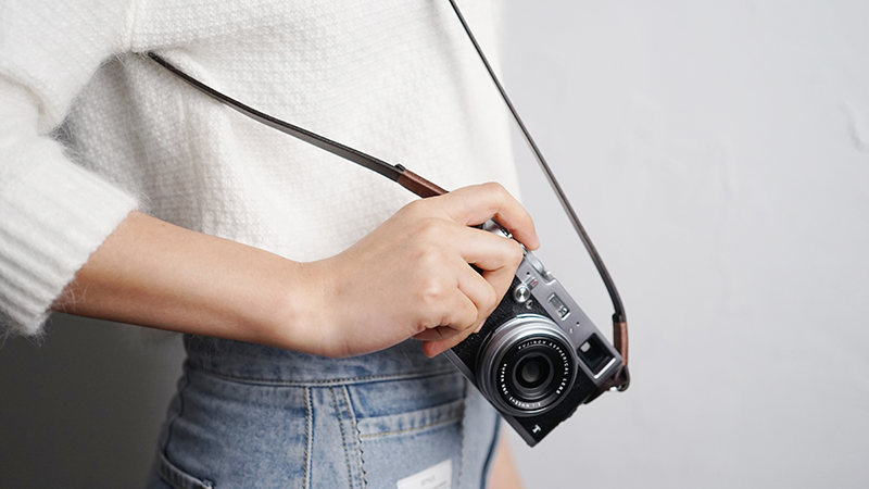 حزام كاميرا يدوي الصنع من الجل - مراجعة Camera Strap Leather وسعره