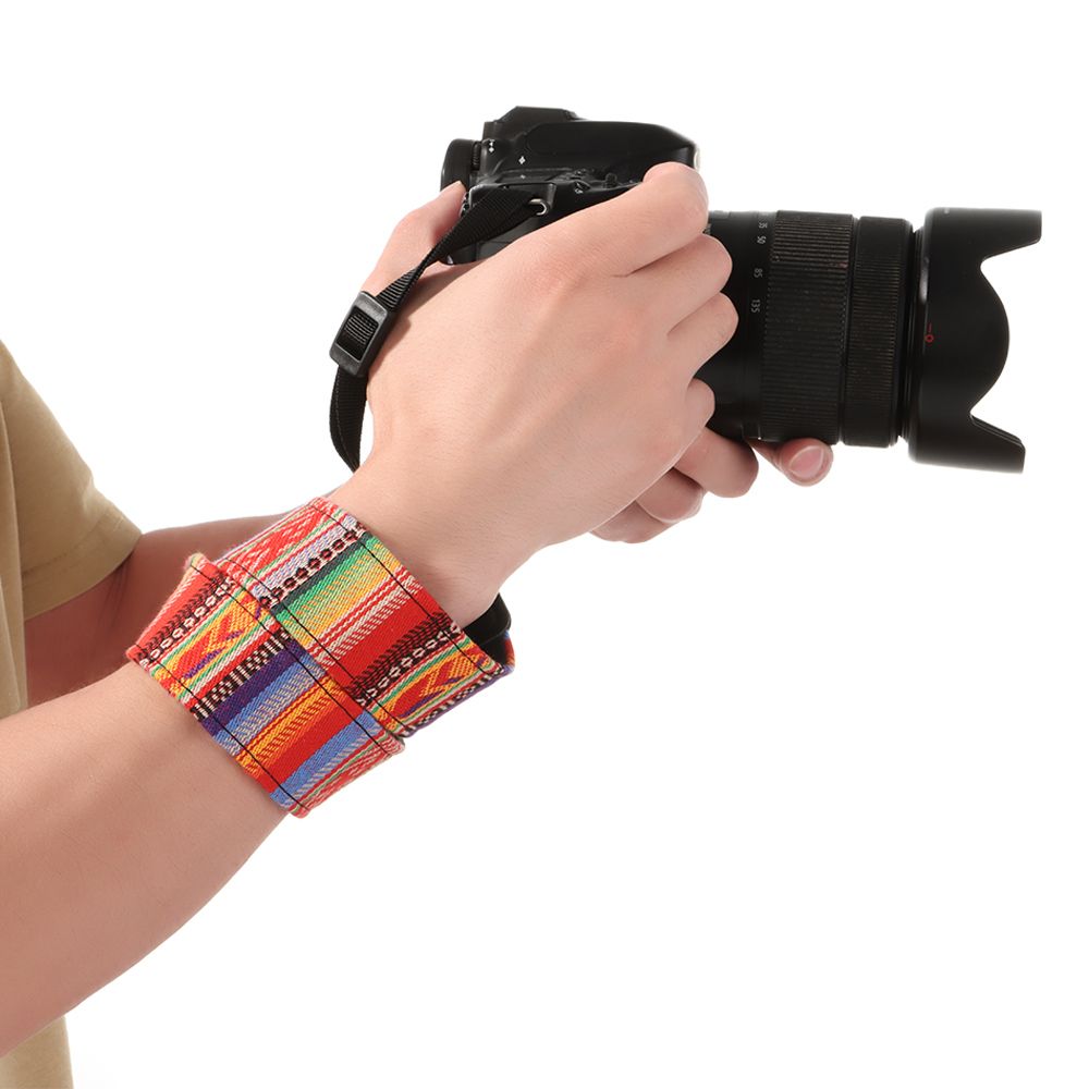 حزام كتف للكاميرا بتصميم عرقي  - مراجعة Camera Strap Leather وسعره
